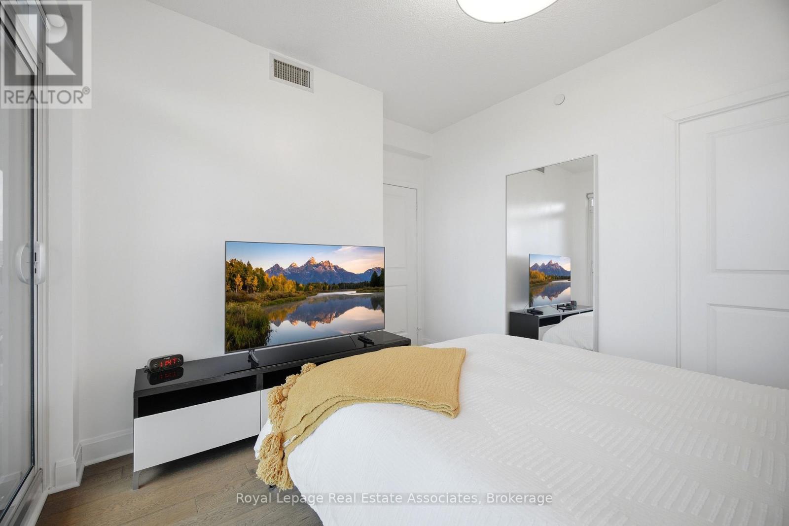 2301 - 33 Shore Breeze Drive, Toronto, Ontario  M8V 0G1 - Photo 22 - W13142620