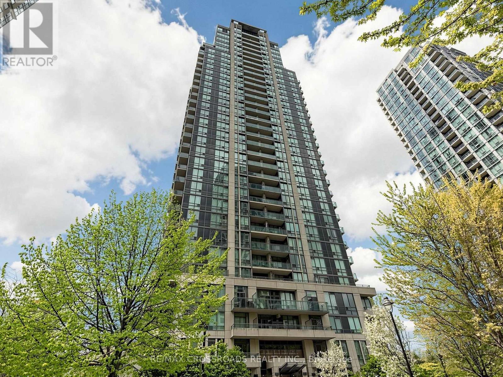 2301 - 3515 Kariya Drive, Mississauga, Ontario  L5B 0C1 - Photo 2 - W13142636