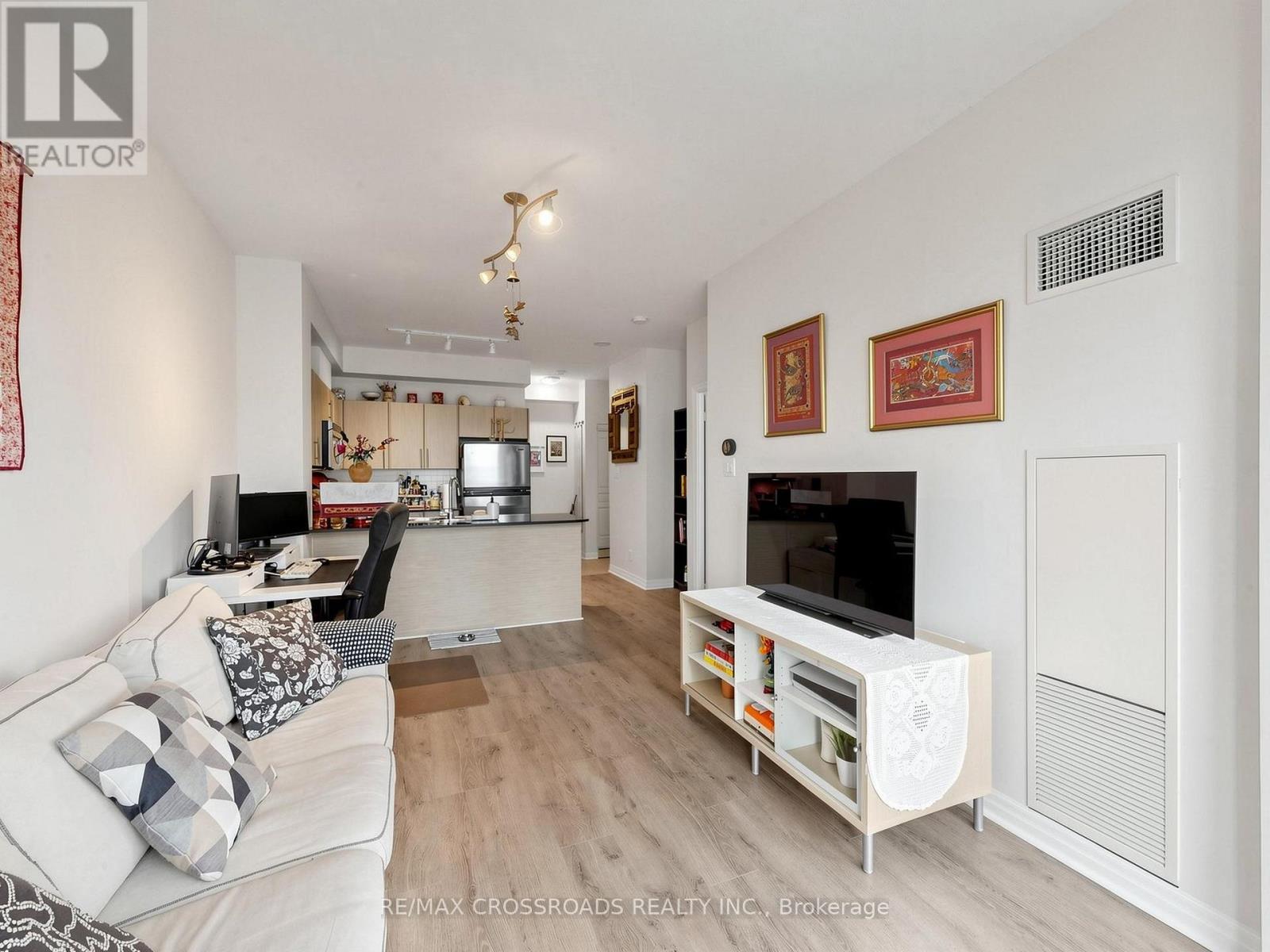 2301 - 3515 Kariya Drive, Mississauga, Ontario  L5B 0C1 - Photo 9 - W13142636