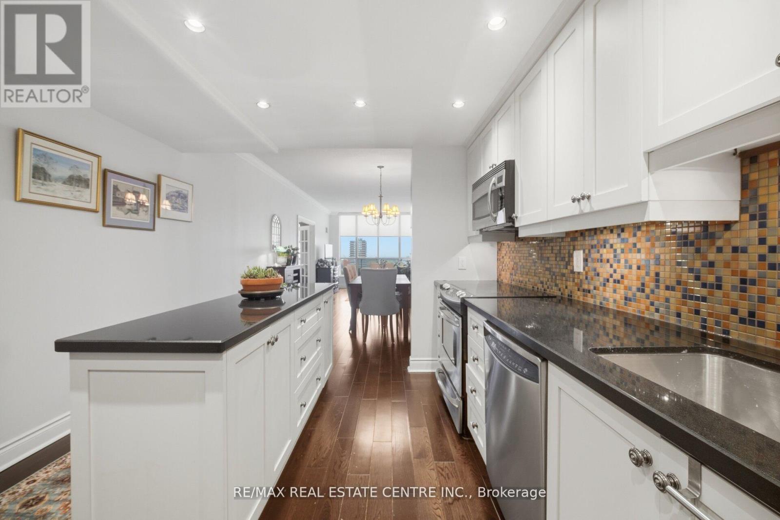 Ph3 - 1110 Walden Circle, Mississauga, Ontario  L5J 4R3 - Photo 18 - W13142642
