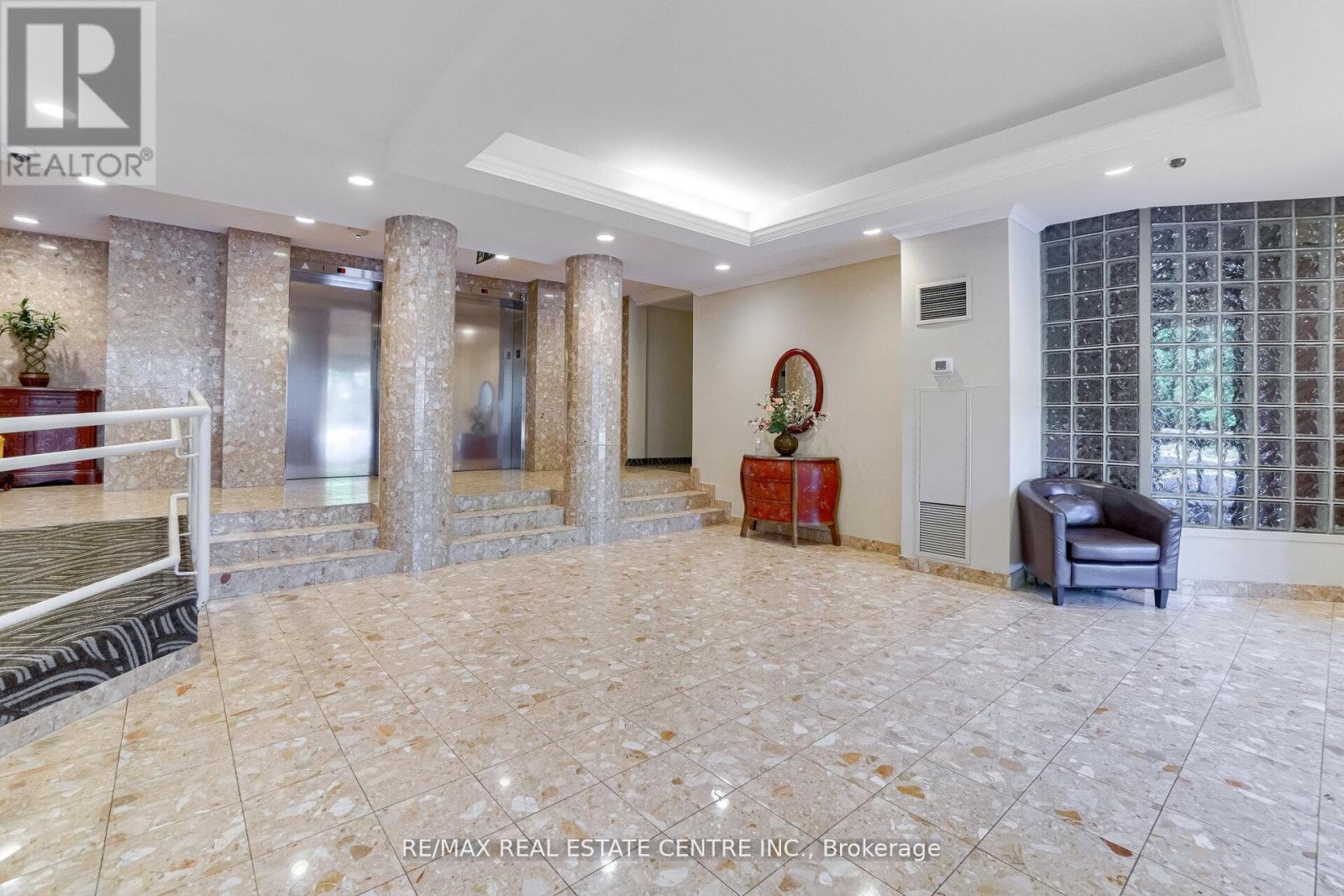 Ph3 - 1110 Walden Circle, Mississauga, Ontario  L5J 4R3 - Photo 6 - W13142642