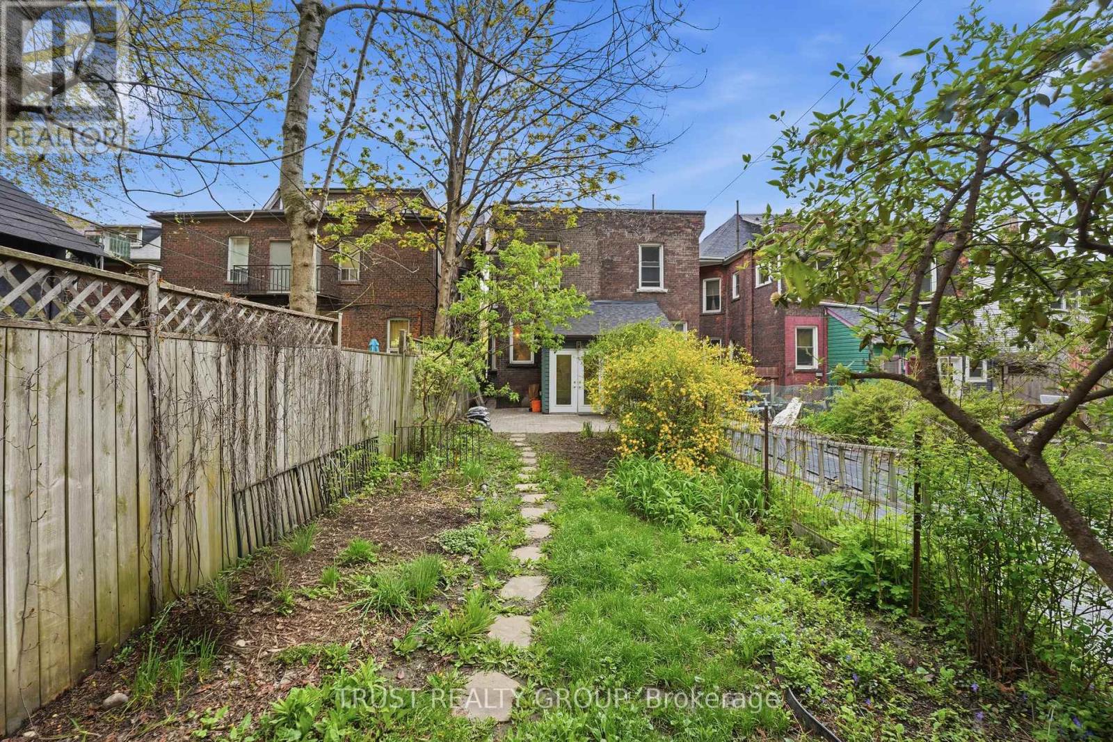 134 Close Avenue, Toronto, Ontario  M6K 2V5 - Photo 44 - W13142664