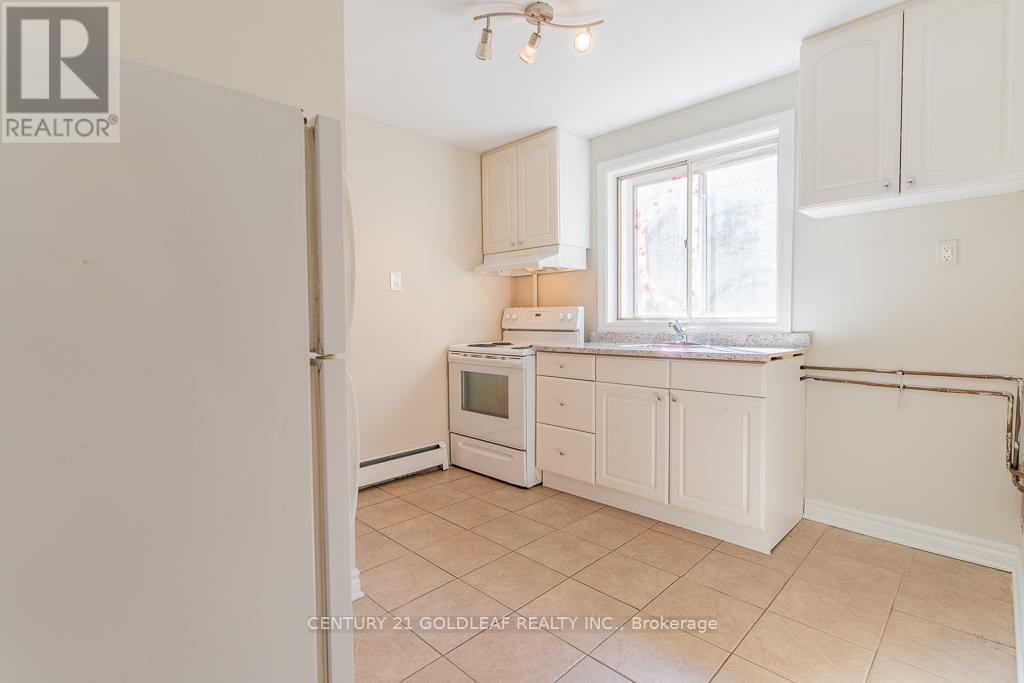 543 Kirkwood Avenue, Ottawa, Ontario  K1Z 5X2 - Photo 11 - X13080986