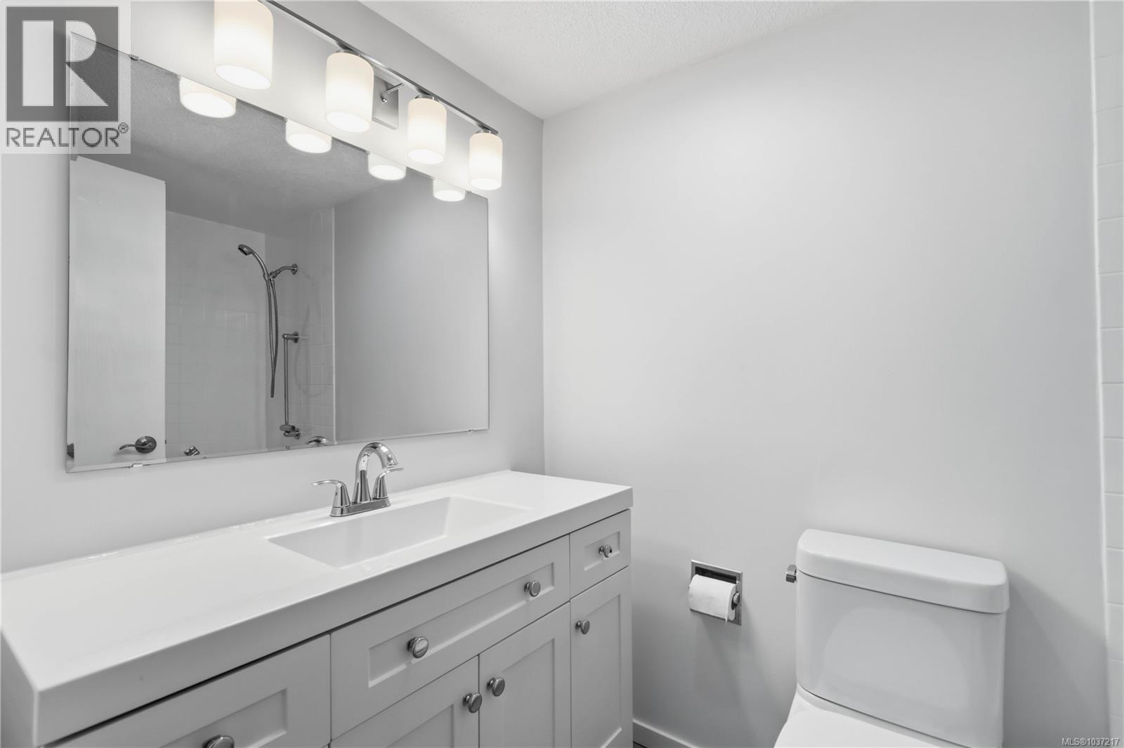 305 1870 Mckenzie Ave, Saanich, British Columbia  V8N 4X3 - Photo 20 - 1037217