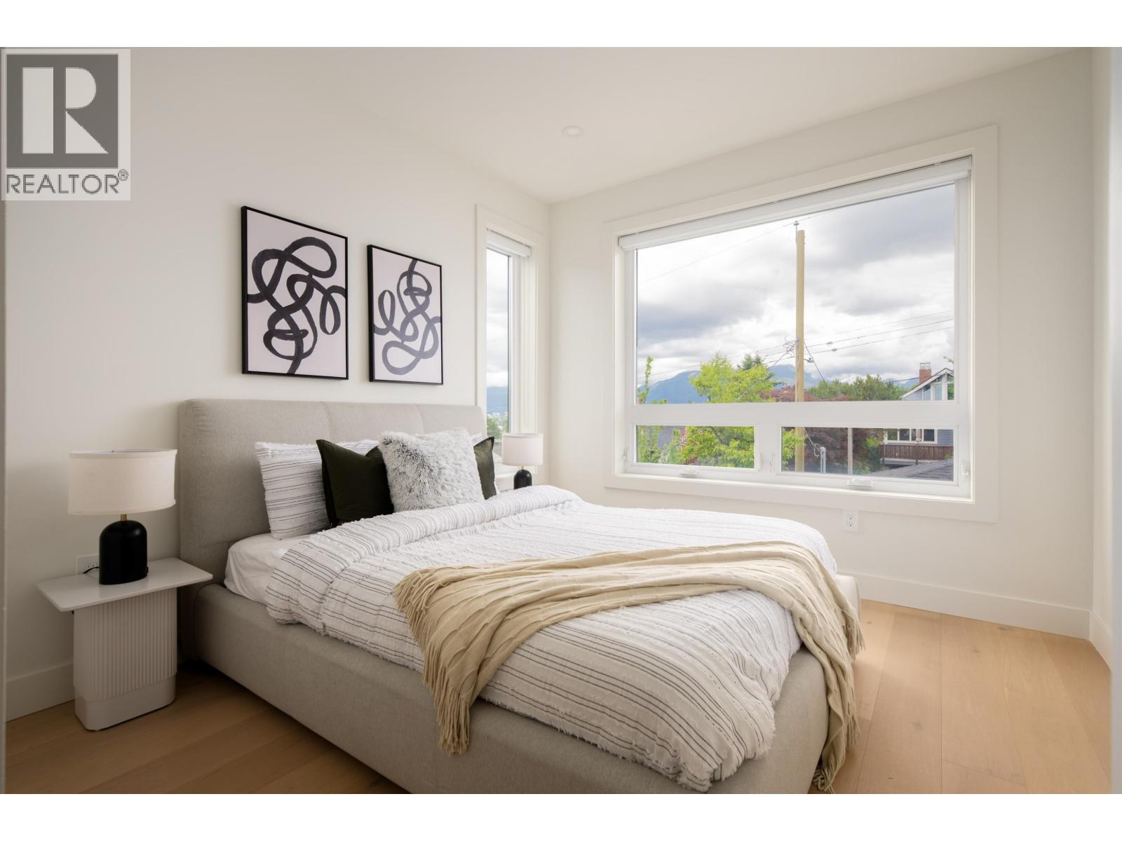 2 3645 Dundas Street, Vancouver, British Columbia  V5K 1S3 - Photo 17 - R3122139