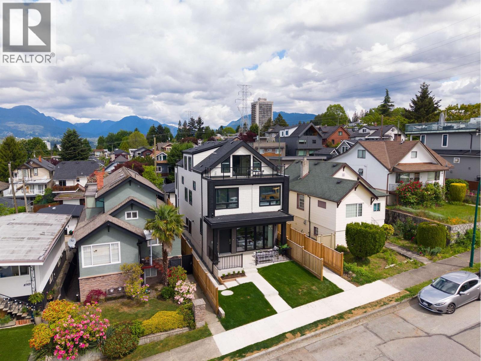 2 3645 Dundas Street, Vancouver, British Columbia  V5K 1S3 - Photo 32 - R3122139