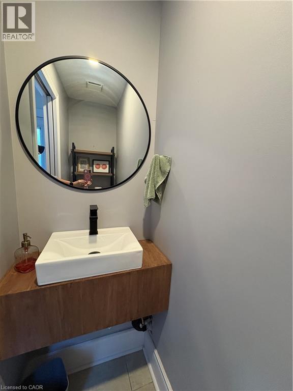 40 Hess Street N, Hamilton, Ontario  L8R 2S7 - Photo 11 - 40831281