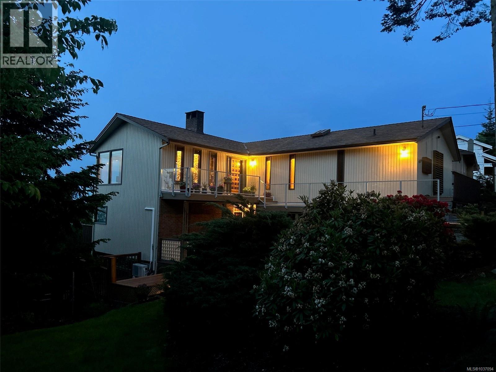 4814 Blue Jay Trail, Nanaimo, British Columbia  V9T 5C9 - Photo 8 - 1037094