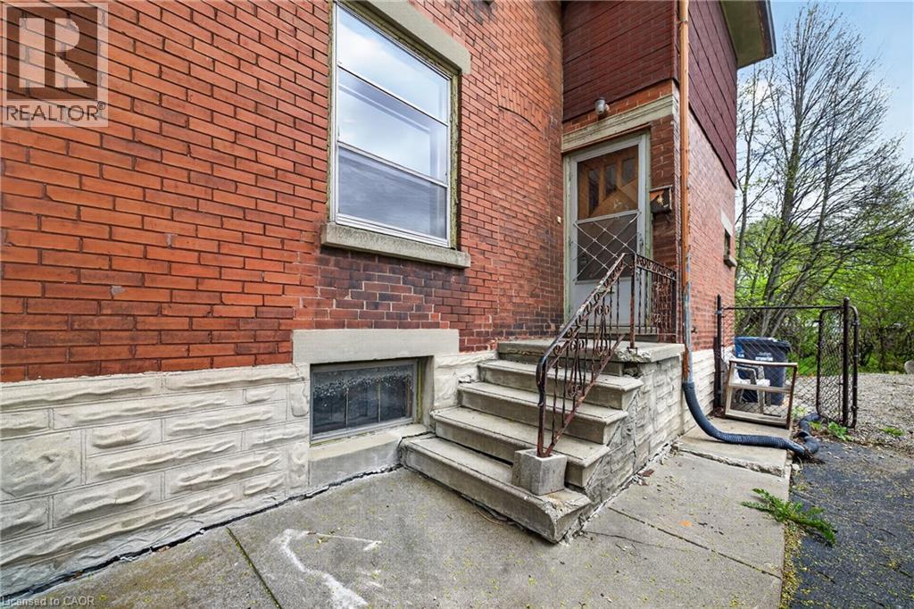 123 Elizabeth Street, Guelph, Ontario  N1E 2X4 - Photo 27 - 40830244