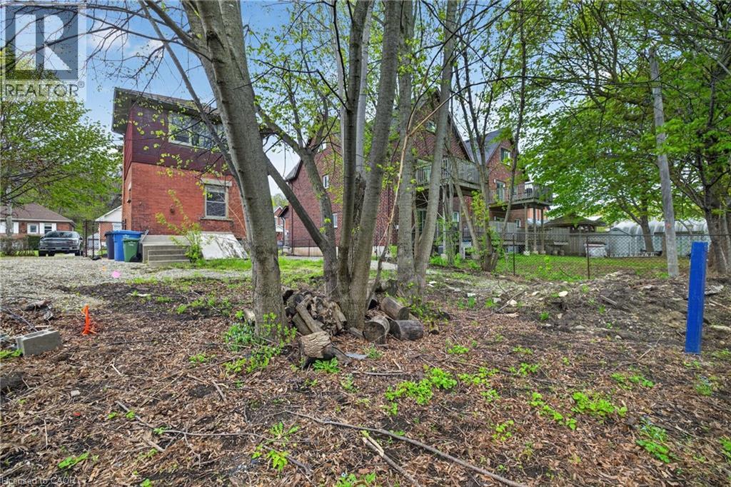 123 Elizabeth Street, Guelph, Ontario  N1E 2X4 - Photo 32 - 40830244