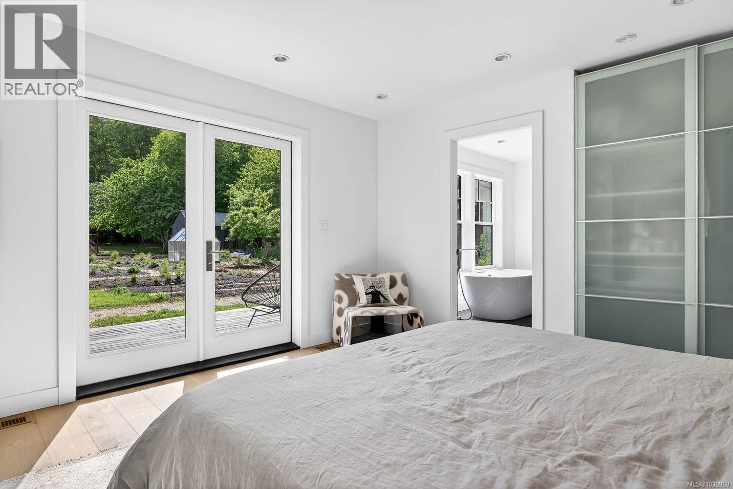 2454 Fulford-Ganges Rd, Salt Spring, British Columbia  V8K 1Z4 - Photo 26 - 1036969