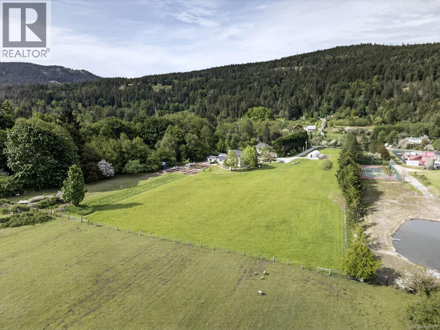 2454 Fulford-Ganges Rd, Salt Spring, British Columbia  V8K 1Z4 - Photo 62 - 1036969