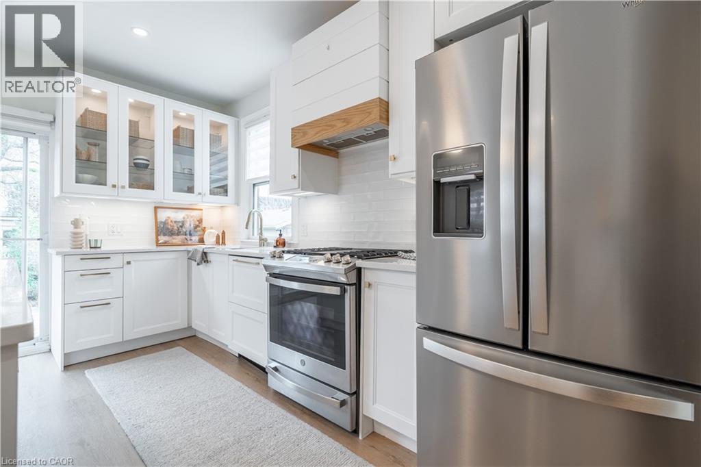 51 East 23rd Street, Hamilton, Ontario  L8V 2W5 - Photo 11 - 40831084