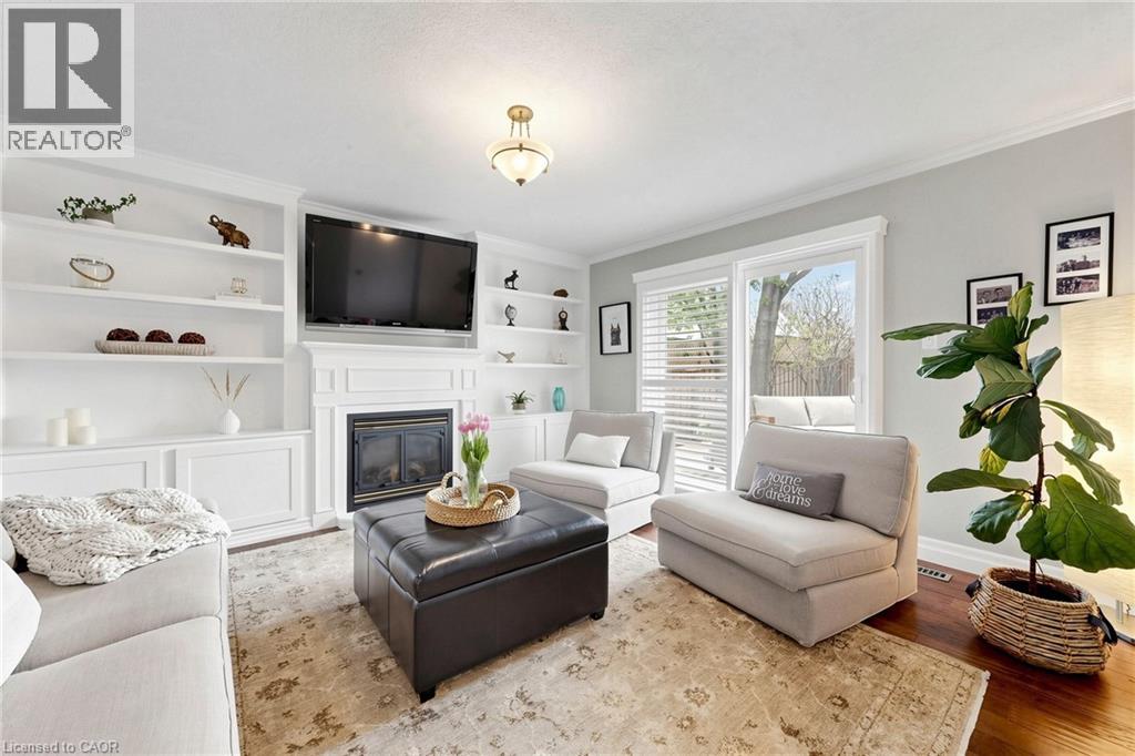 1365 Ester Drive, Burlington, Ontario  L7L 1L4 - Photo 7 - 40831199