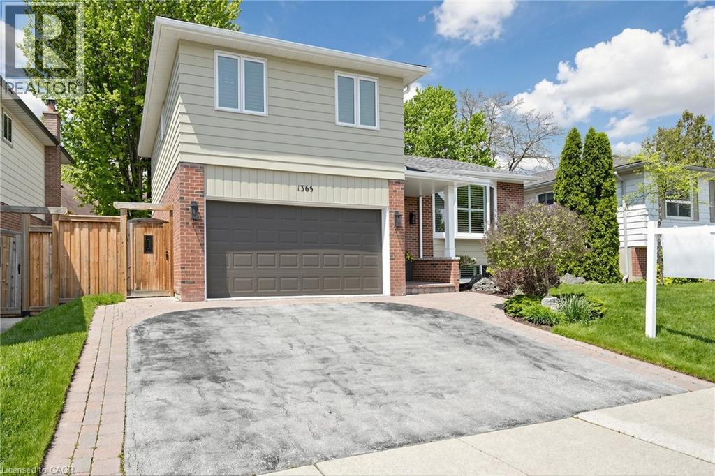 1365 Ester Drive, Burlington, Ontario  L7L 1L4 - Photo 3 - 40831199