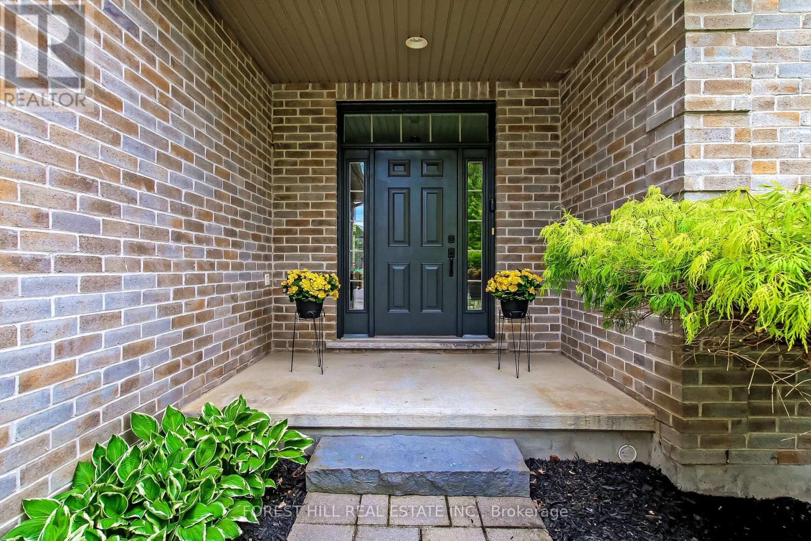 1978 Riverbend Road, London South, Ontario  N6K 0A1 - Photo 4 - X13142940
