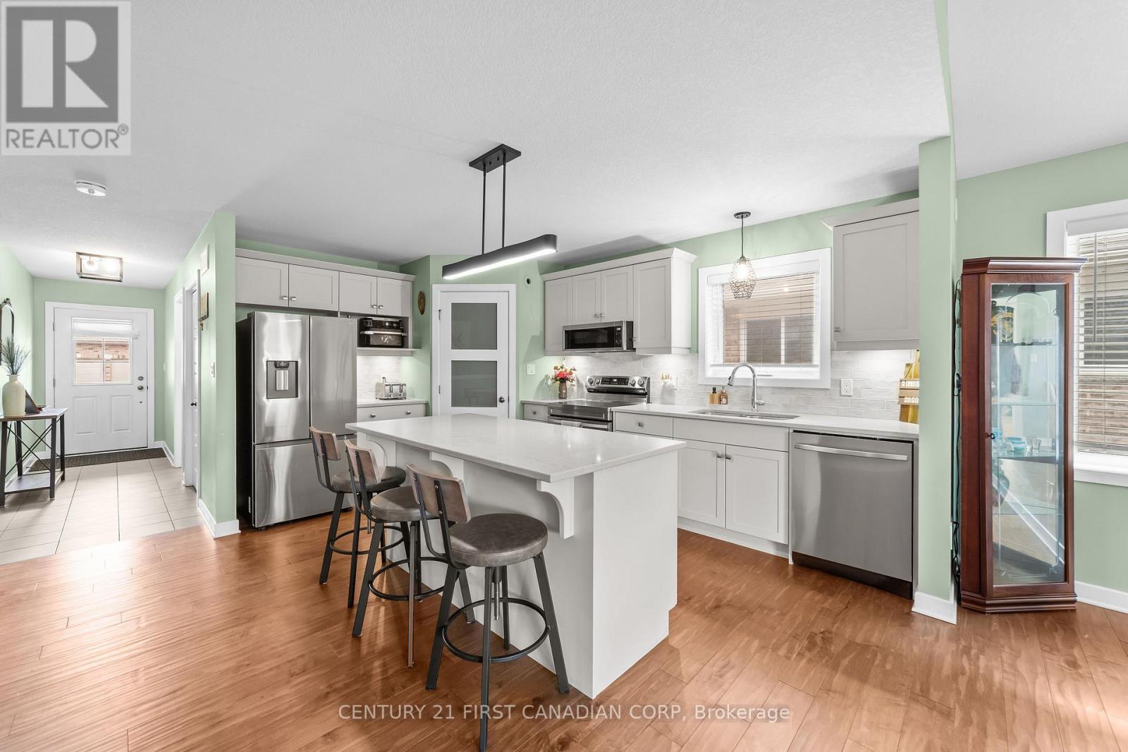 41 Ambrosia Path, St. Thomas, Ontario  N5R 0J8 - Photo 11 - X13143118