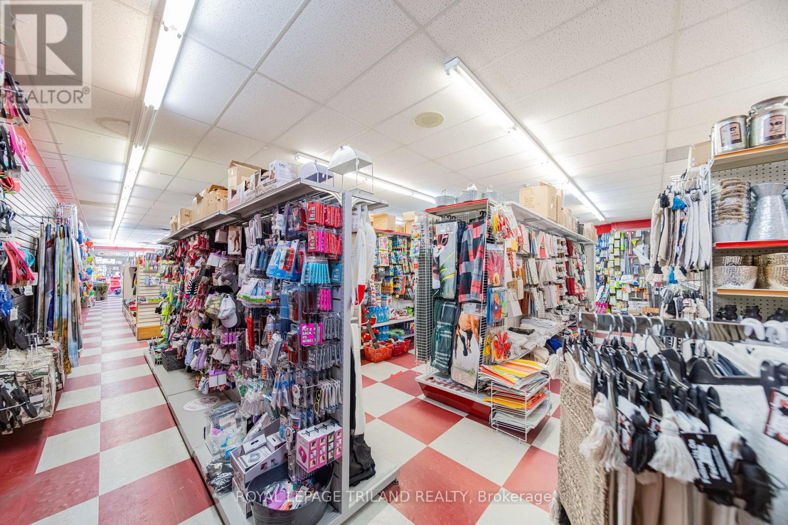 2 - 99 Ontario Street S, Lambton Shores, Ontario  N0M 1T0 - Photo 26 - X13143138