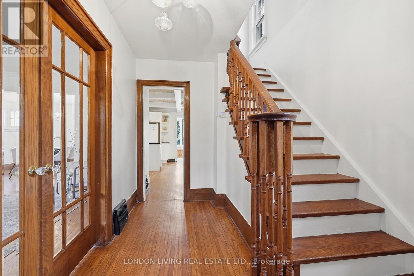 26 Frank Place, London South, Ontario  N6C 1W2 - Photo 6 - X13143210