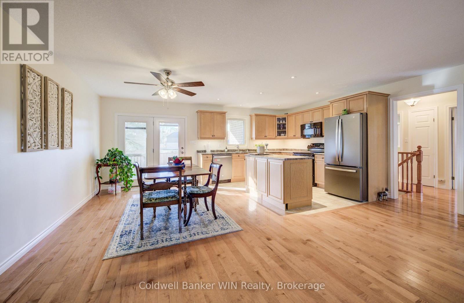 434 King Street E, Wellington North, Ontario  N0G 2L2 - Photo 12 - X13142822