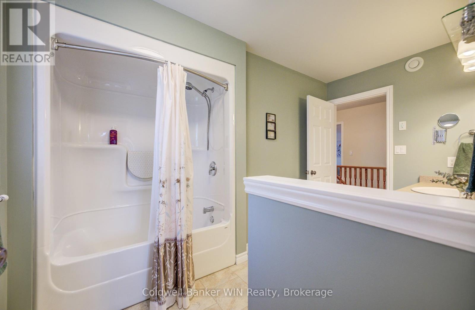 434 King Street E, Wellington North, Ontario  N0G 2L2 - Photo 17 - X13142822