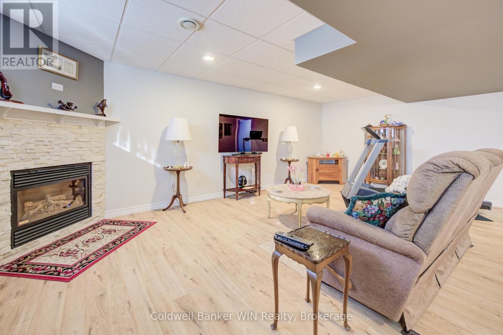 434 King Street E, Wellington North, Ontario  N0G 2L2 - Photo 21 - X13142822