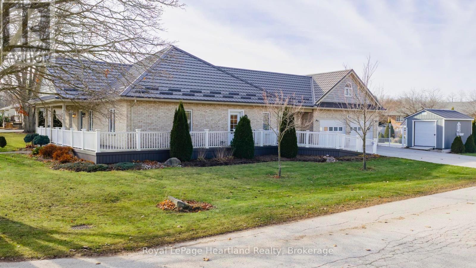 67 Brantford Street, Huron East, Ontario  N0K 1W0 - Photo 31 - X13143206
