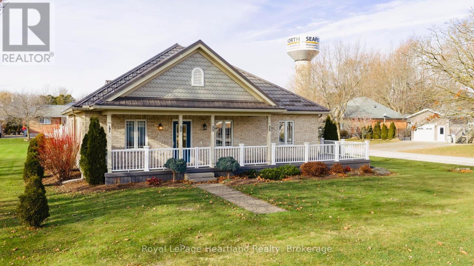 67 Brantford Street, Huron East, Ontario  N0K 1W0 - Photo 32 - X13143206