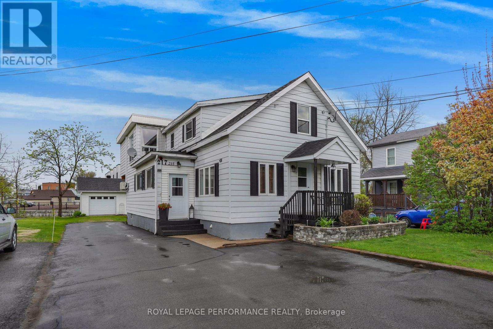 215-217 NELSON STREET E, Hawkesbury, Ontario