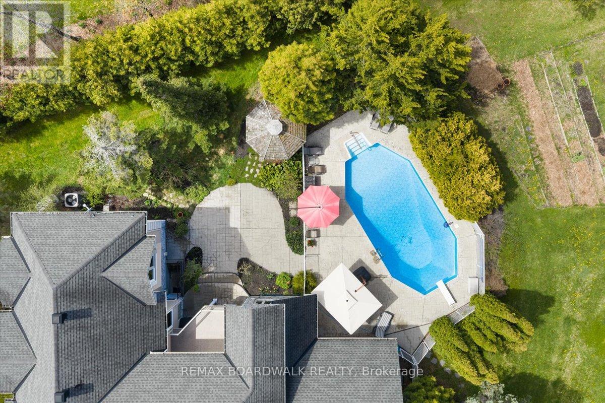 1520 Royal Orchard Drive, Ottawa, Ontario  K4C 1A9 - Photo 45 - X13142930