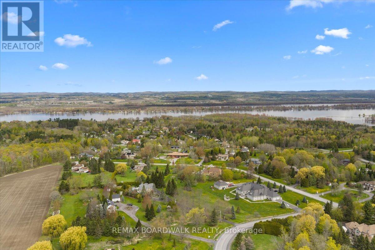 1520 Royal Orchard Drive, Ottawa, Ontario  K4C 1A9 - Photo 47 - X13142930