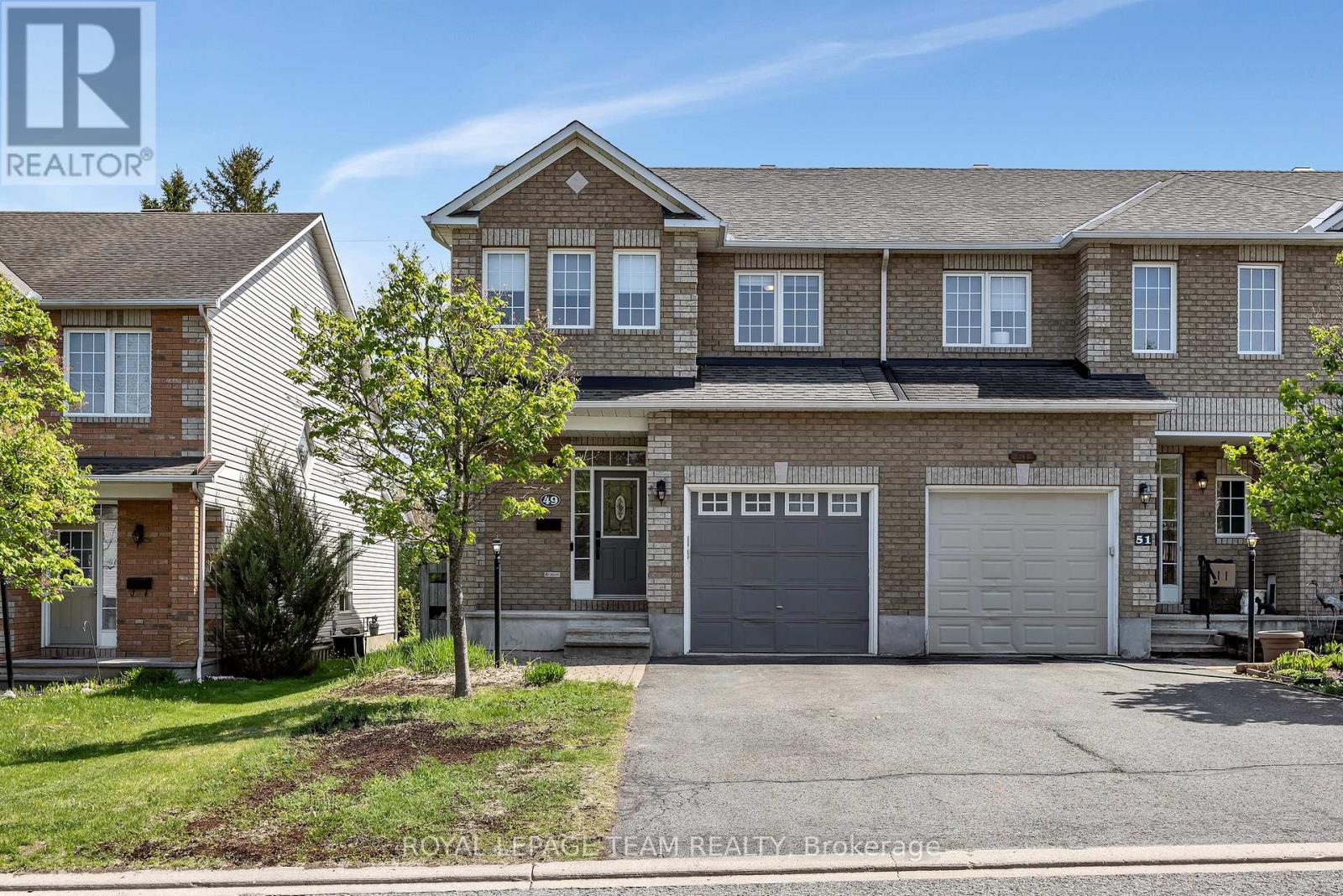49 Chantilly Gate, Ottawa, Ontario  K2S 2B1 - Photo 3 - X13142976