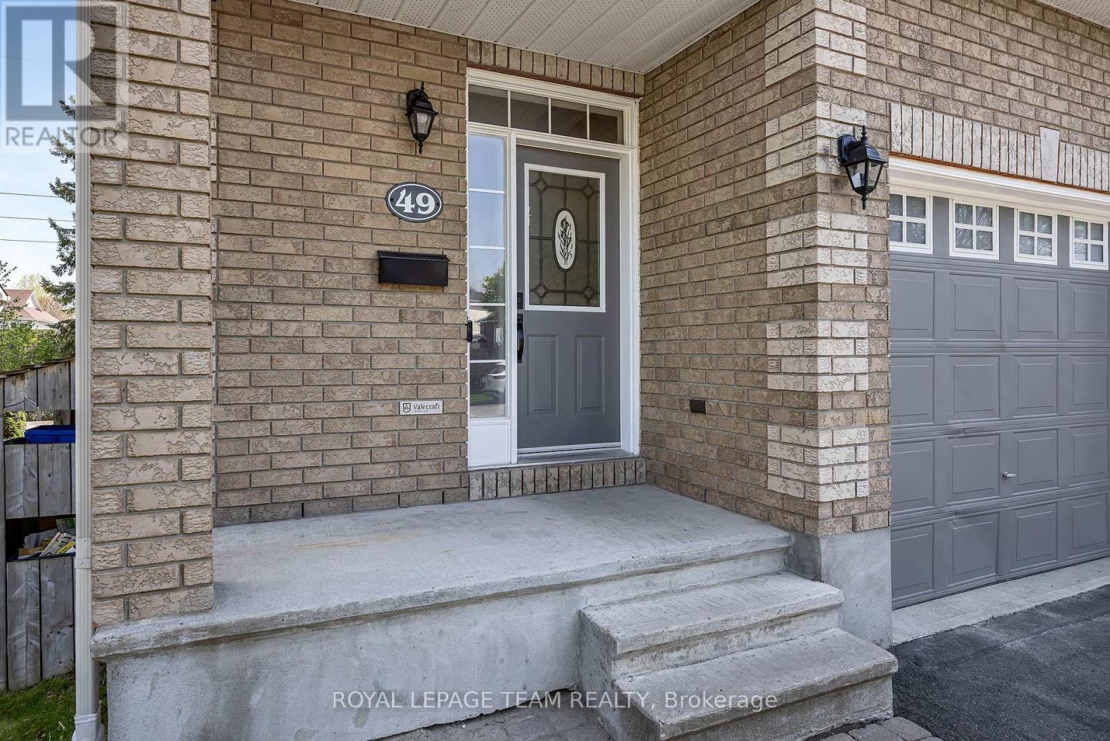 49 Chantilly Gate, Ottawa, Ontario  K2S 2B1 - Photo 5 - X13142976