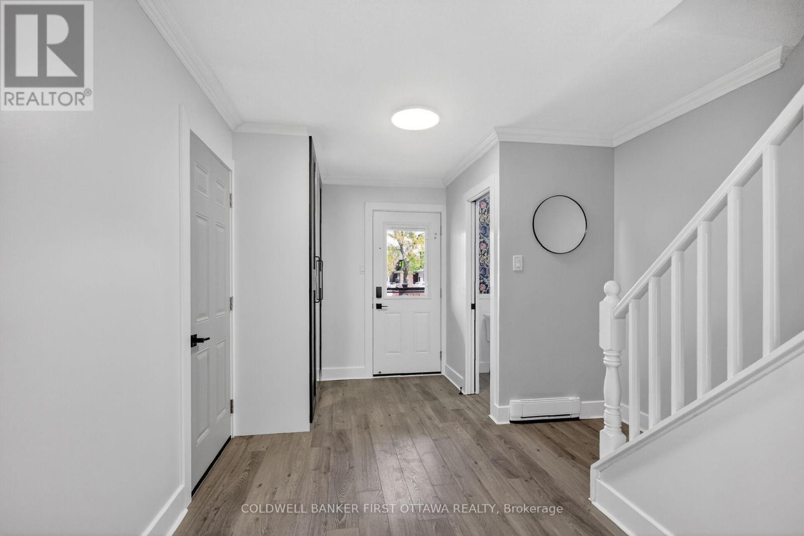C - 8 Arnold Drive, Ottawa, Ontario  K2H 6V9 - Photo 3 - X13143026