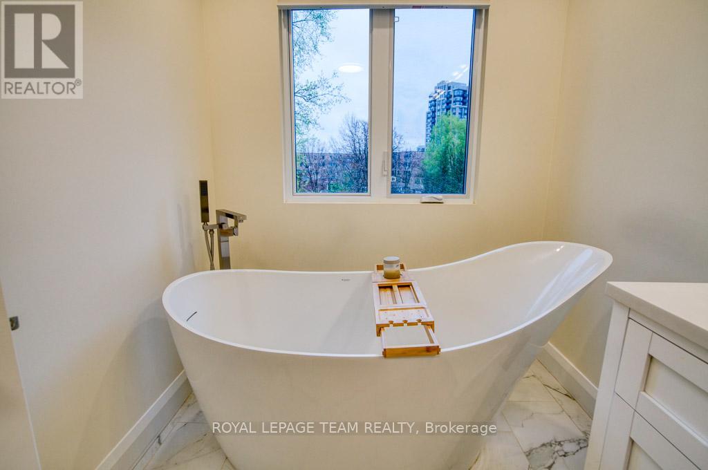 49 Aylen Avenue, Ottawa, Ontario  K2A 3P7 - Photo 21 - X13143082