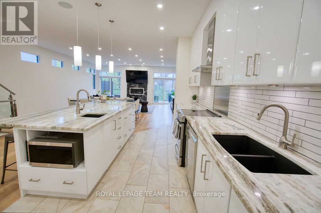 49 Aylen Avenue, Ottawa, Ontario  K2A 3P7 - Photo 7 - X13143082
