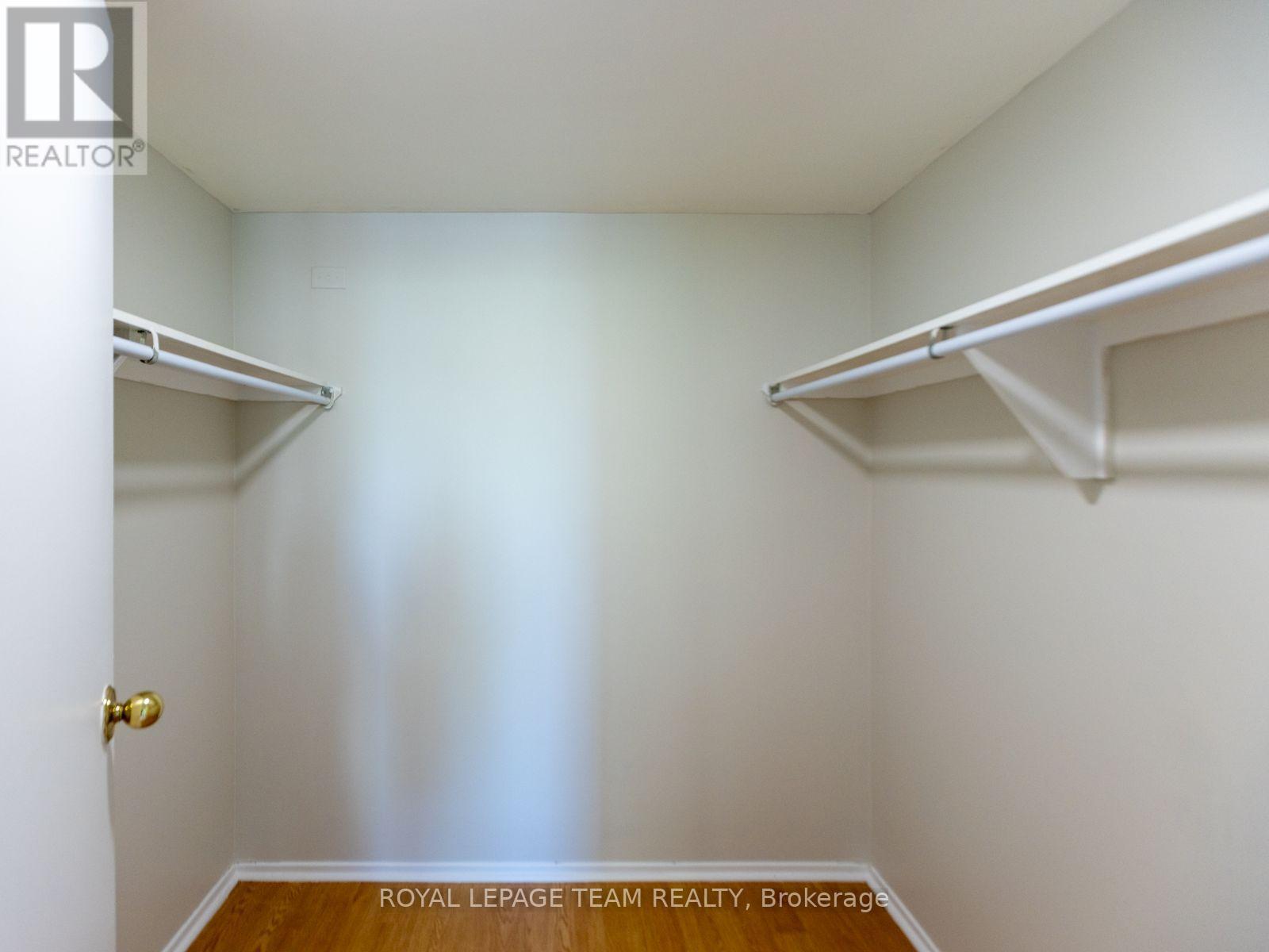 404 - 200 Bay Street, Ottawa, Ontario  K1R 7W8 - Photo 11 - X13143114