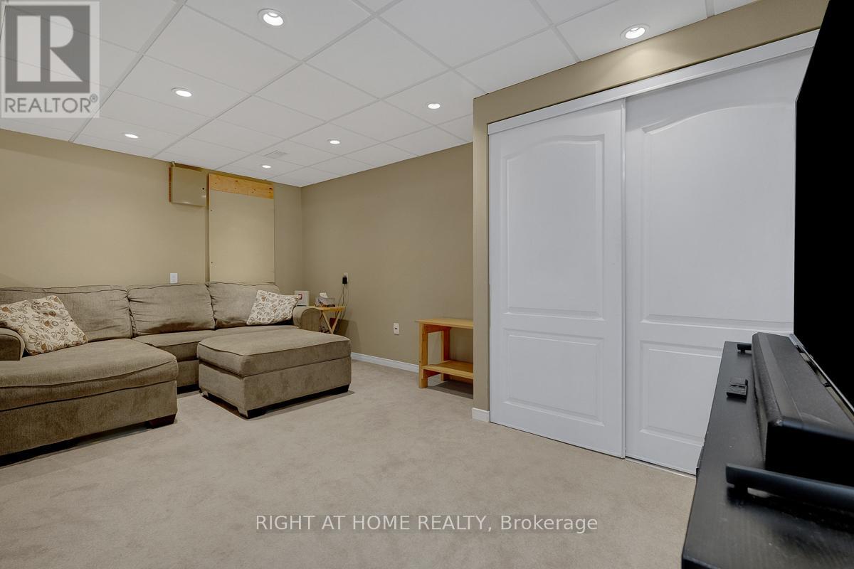 1899 Rosewind Court, Ottawa, Ontario  K1C 7E3 - Photo 31 - X13143160