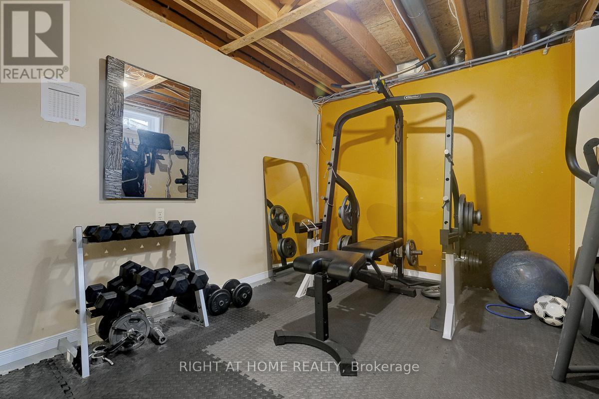 1899 Rosewind Court, Ottawa, Ontario  K1C 7E3 - Photo 36 - X13143160