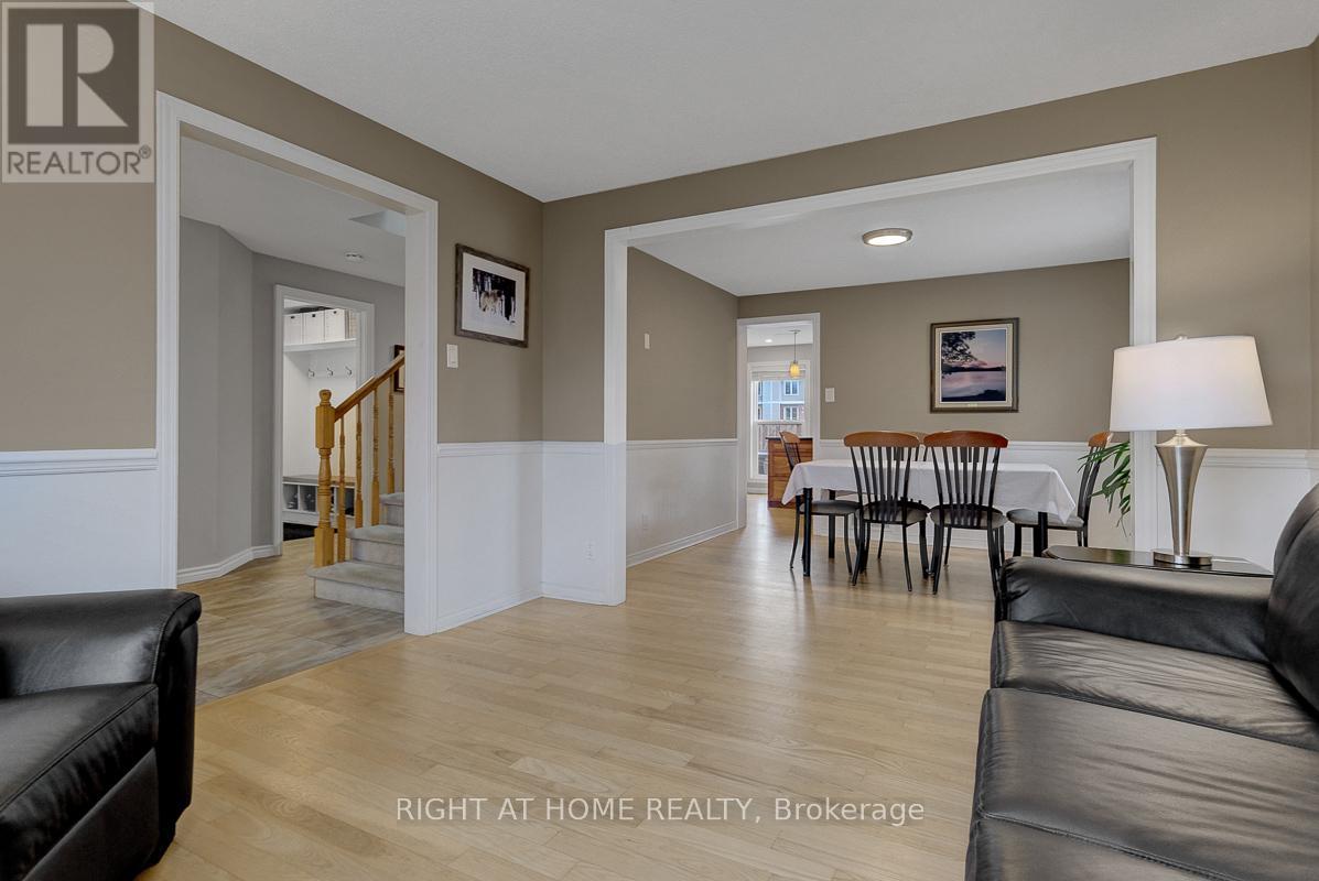 1899 Rosewind Court, Ottawa, Ontario  K1C 7E3 - Photo 6 - X13143160