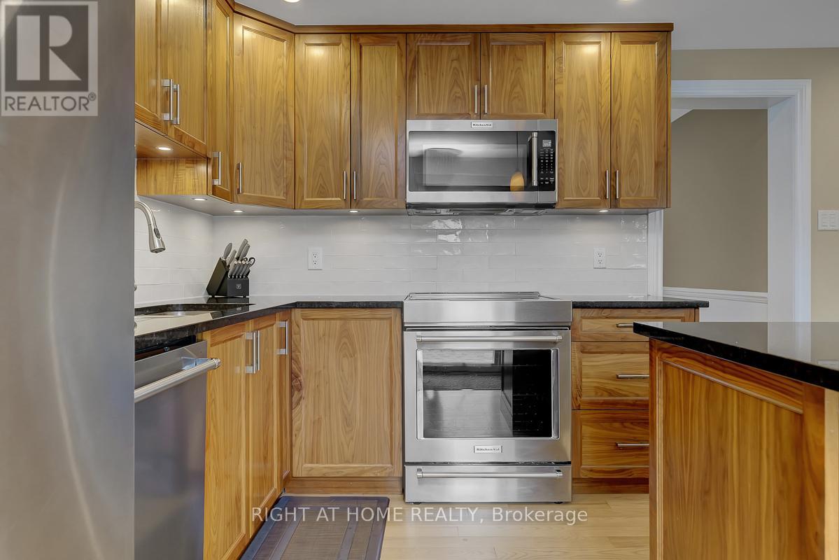 1899 Rosewind Court, Ottawa, Ontario  K1C 7E3 - Photo 9 - X13143160
