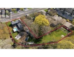678 KING STREET W, Oshawa, Ontario