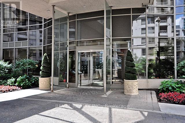 601 - 3880 Duke Of York Boulevard, Mississauga, Ontario  L5B 4M7 - Photo 2 - W13122702