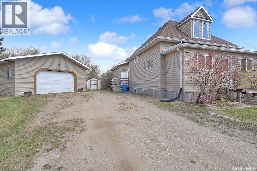 321 Hiltz Drive, Kennedy, Saskatchewan  S0G 2R0 - Photo 3 - SK036362