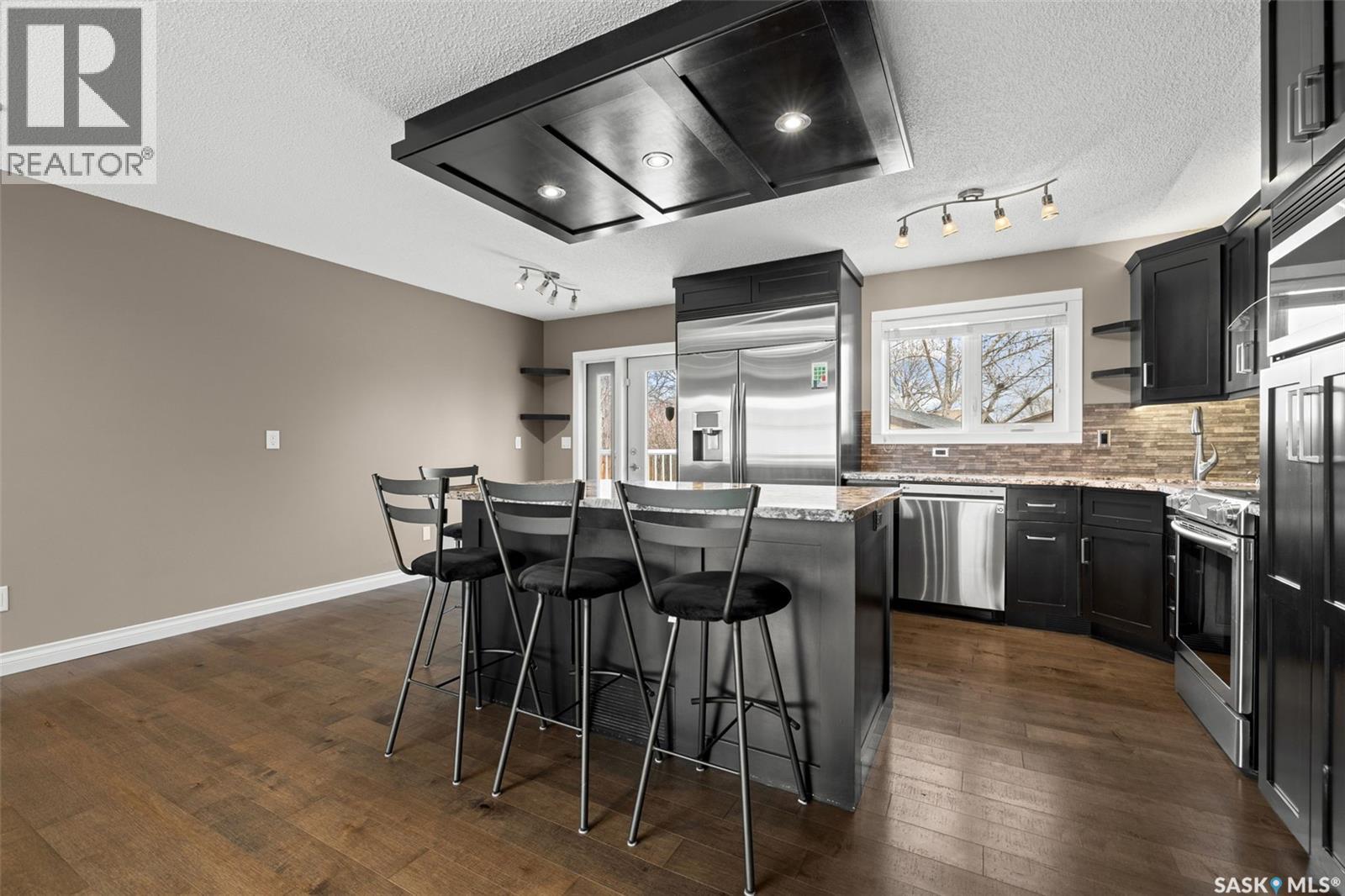 1015 Kenderdine Drive N, Regina, Saskatchewan  S4X 4H8 - Photo 6 - SK036266