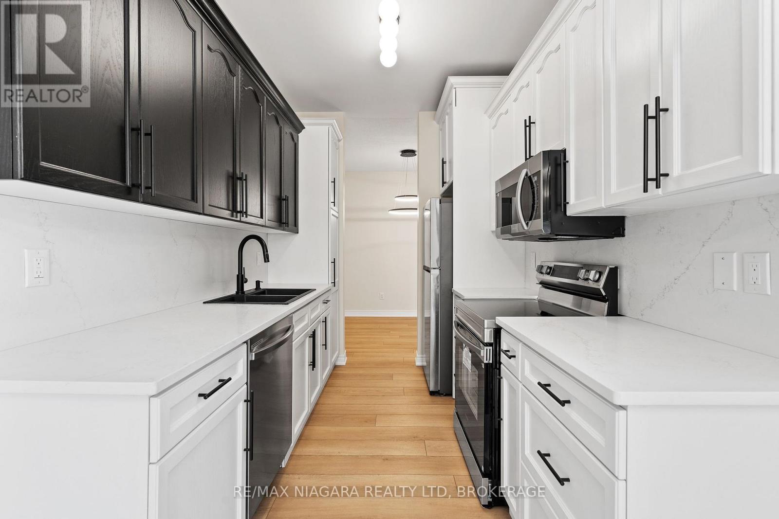3 - 5200 Dorchester Road, Niagara Falls, Ontario  L2E 7M6 - Photo 11 - X13143034