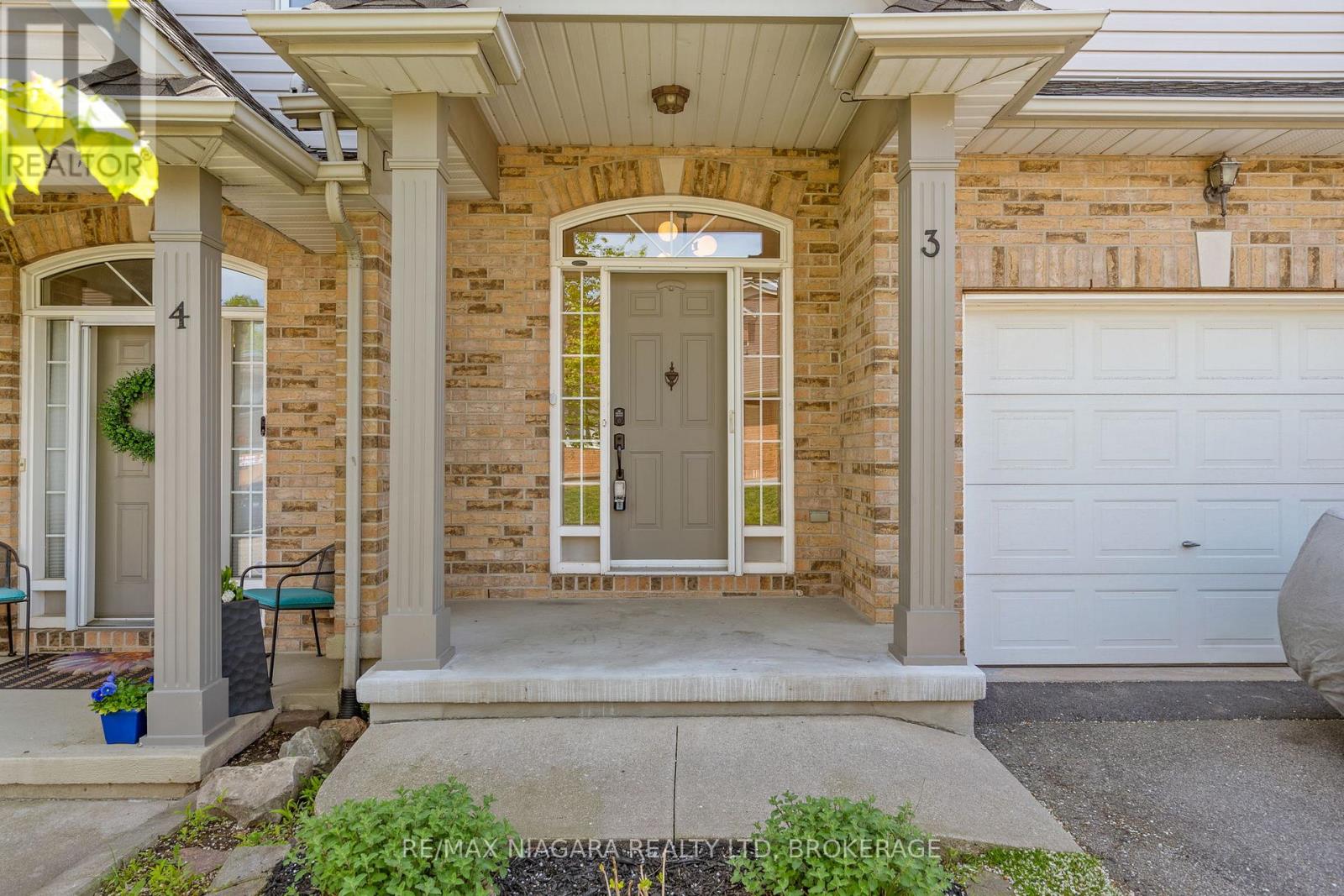 3 - 5200 Dorchester Road, Niagara Falls, Ontario  L2E 7M6 - Photo 2 - X13143034