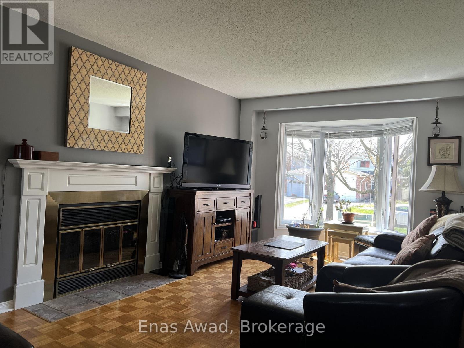 155 Shearer Crescent, Ottawa, Ontario  K2L 3W3 - Photo 2 - X13143092