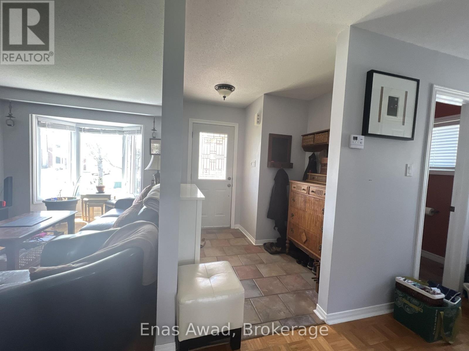155 Shearer Crescent, Ottawa, Ontario  K2L 3W3 - Photo 4 - X13143092