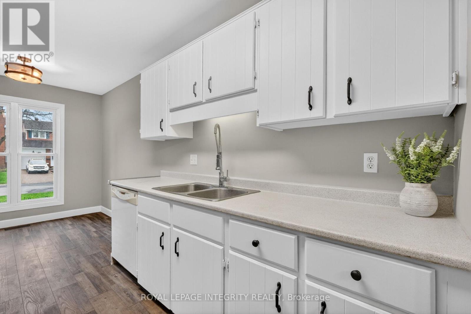 1167 Saint-Emmanuel Terrace, Ottawa, Ontario  K1C 2J6 - Photo 12 - X13142992